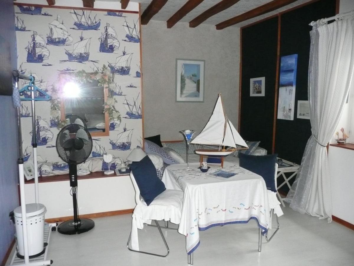 La Belle Des Champs Hotel Saint-Andelain Екстериор снимка